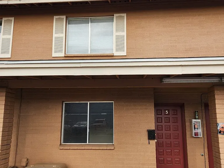 480 N Switzer Canyon Dr — Photo 1
