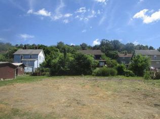 514 2nd St, Isabella, PA 15447