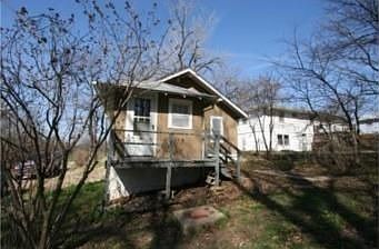 1st image of 2119 S 22nd St