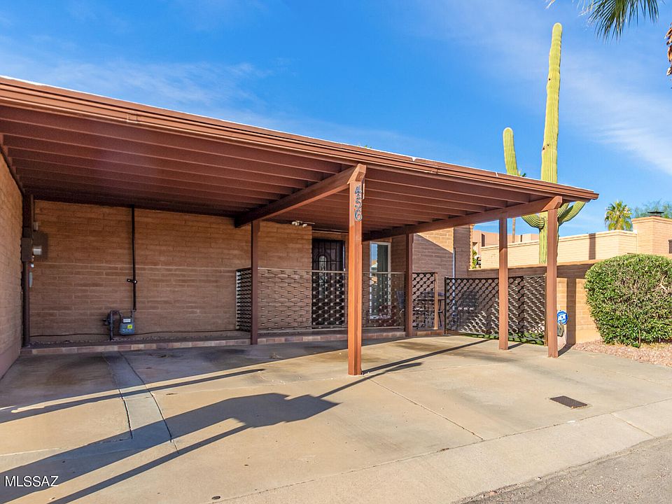 1st image of 456 W Calle Lindero