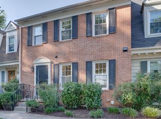 1003 Jennifer Ln, Falls Church, VA 22046