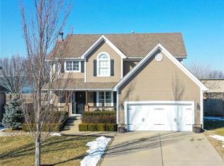 1204 SE London Way, Lees Summit, MO 64081