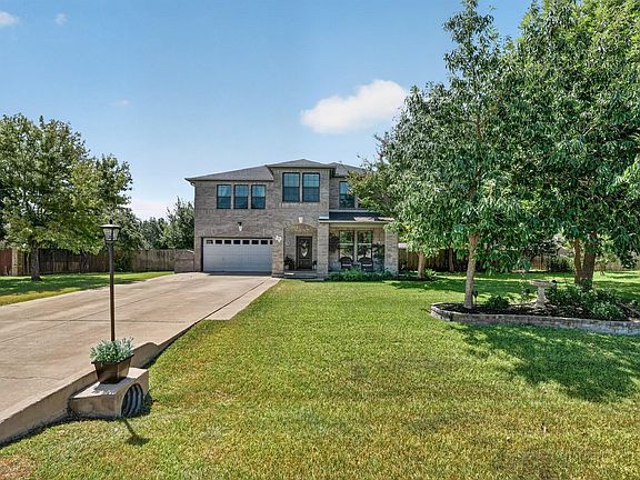 4th image of 213 Silver Lace Ln