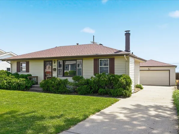 2523 S 123rd St, Omaha, NE 68144