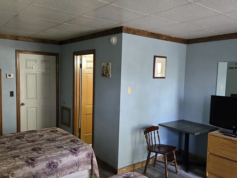 429 Somerset Ave #23 — Photo 2
