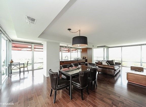 4th image of 9655 Woods Dr Unit 1610