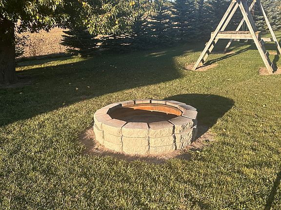 5th image of 3173 Grindstone Rd