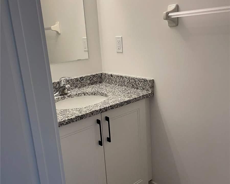 2nd image of 28 Pony Way