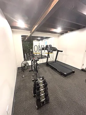 Rented by Onyx | media 34