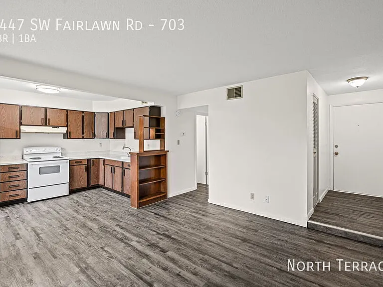 Fairlawn Flats — Photo 50