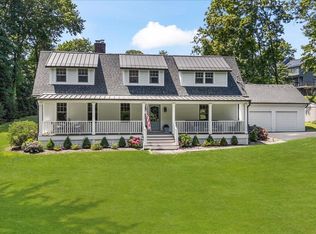 25 Kanes Ln, Huntington Bay, NY 11743