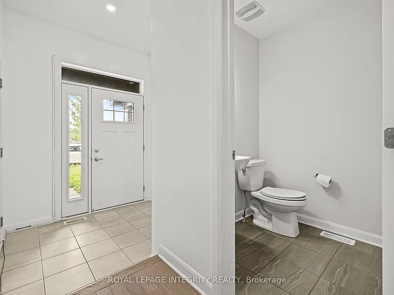 78 Osler St — Photo 3