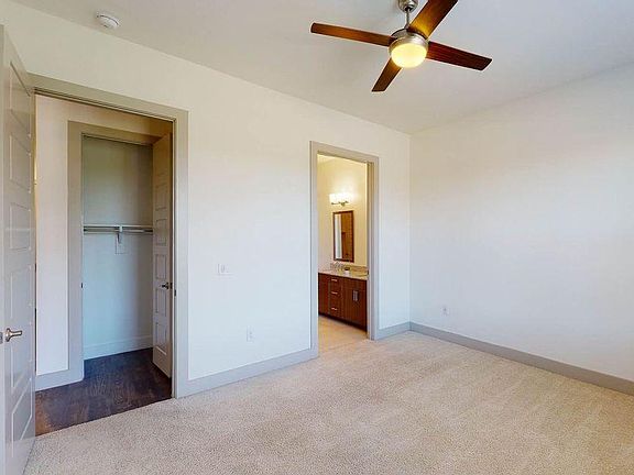 4th image of 14421 Admiralty Way APT 4301