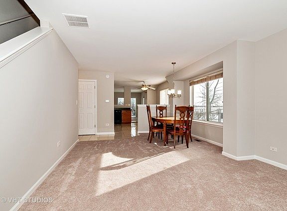 3rd image of 2398 Mayfield Dr