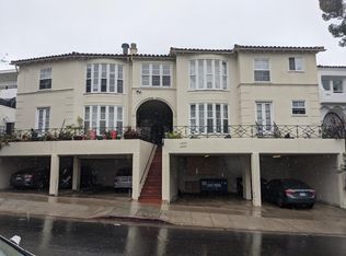11037 Strathmore Dr UNIT 1/2, Los Angeles, CA 90024