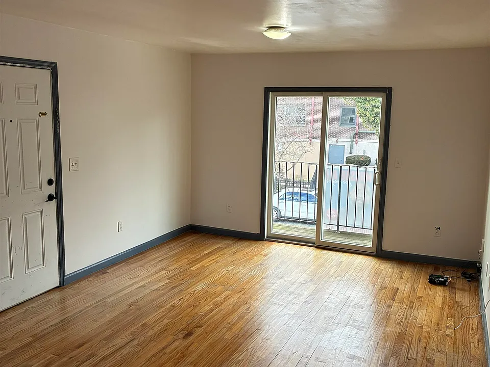 294 Randolph Ave