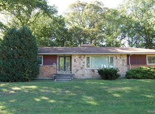 14020 Huron St, Taylor, MI 48180