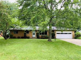 2755 W Dexter Dr, Saginaw, MI