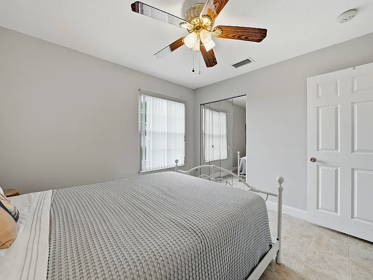 2700 Bayshore Blvd #6200 — Photo 16