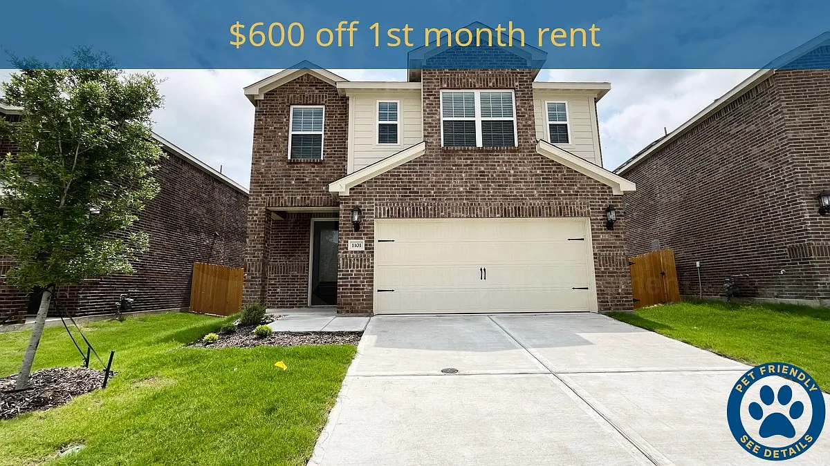 4 bed, 2.5 bath, 2307 sqft, $2,099 — Photo 1