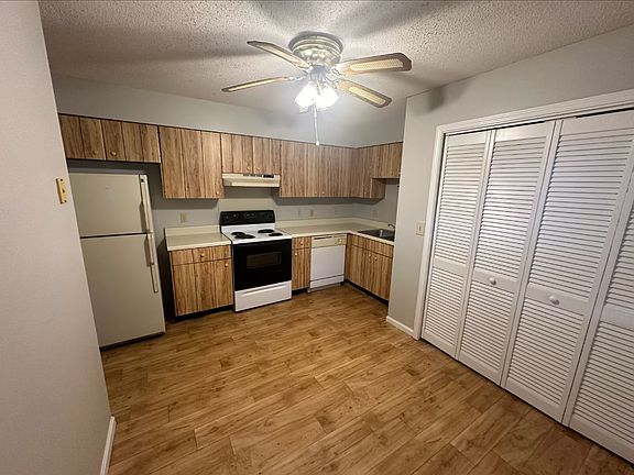 5th image of 117 Ridgecrest Cir #117