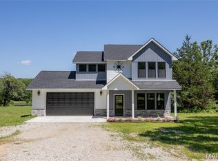 4589 Highway P, Cuba, MO 65453