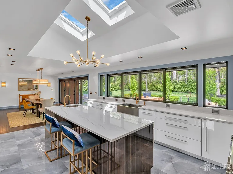 792 Partridge Dr — Photo 13
