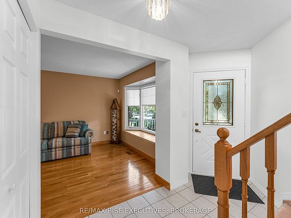 5th image of 1304 Fisher Cres