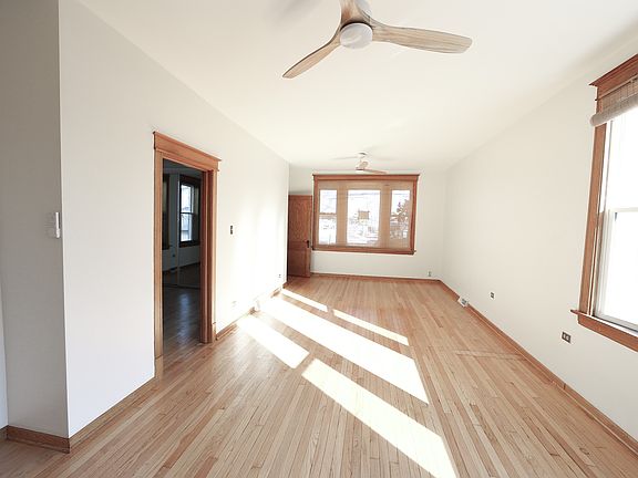 LIVING/DINING OPEN CONCEPT