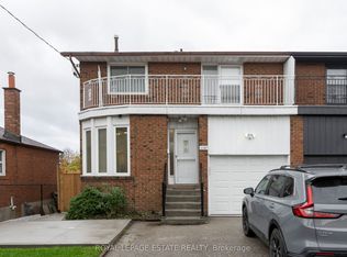 1040 Victoria Park Ave, Toronto, ON M4B2K1