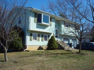 20 Cypress St, Hazlet, NJ 07730
