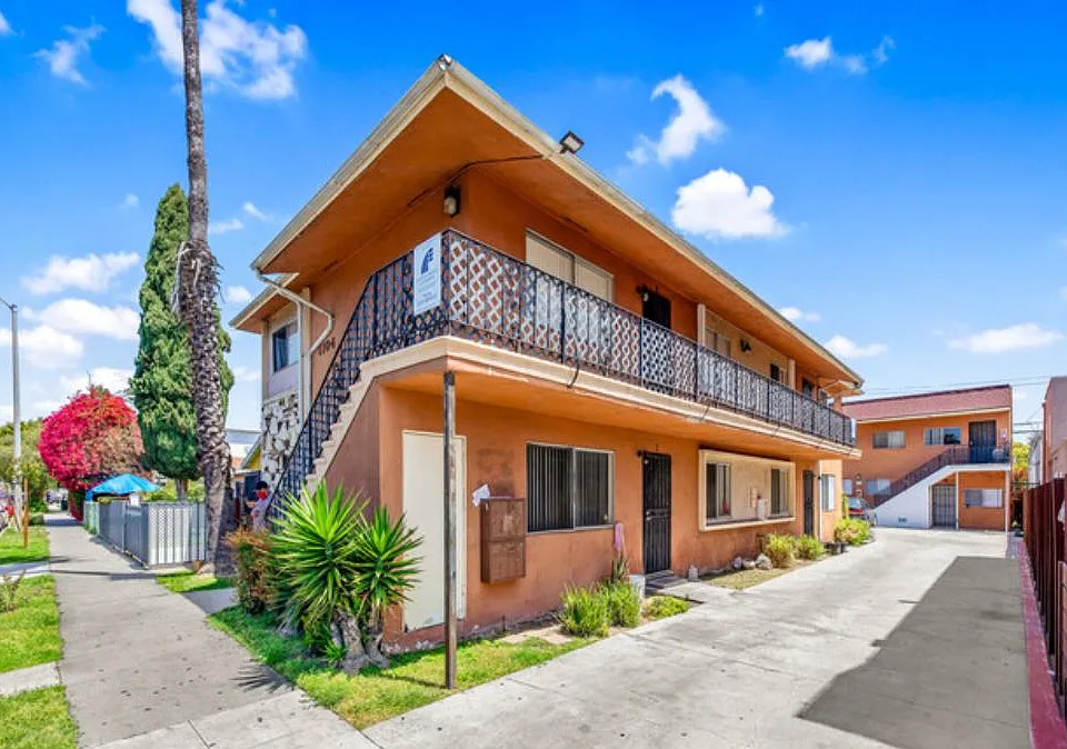 1104 Cherry Ave #1108