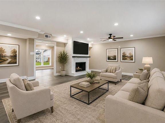 2nd image of 7200 Claridge Ct