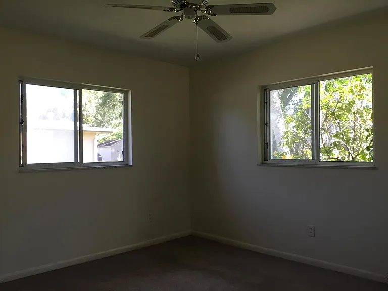 Back bedroom