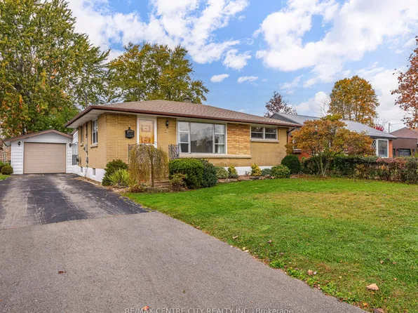 36 Coyne St, Saint Thomas, ON N5R 4K8
