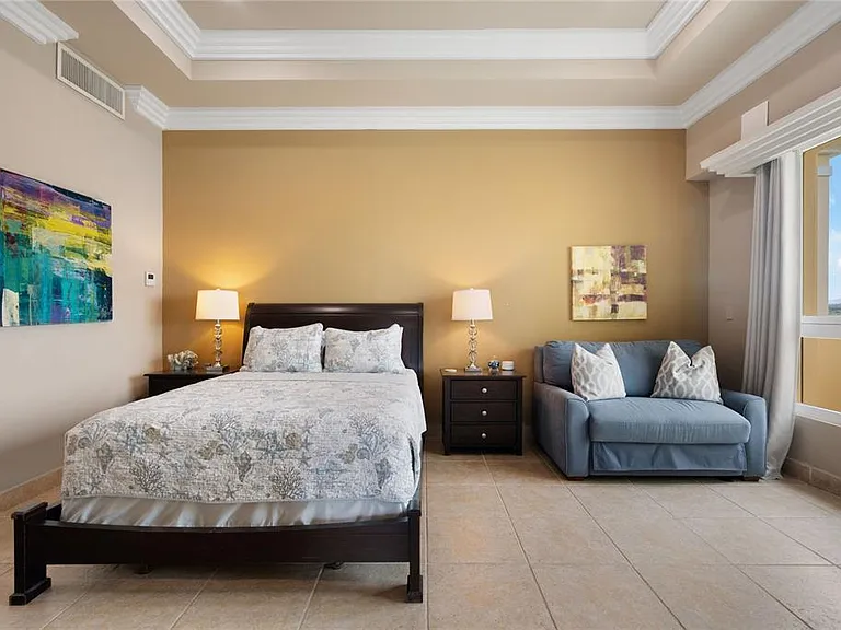 500 Ocean Dr #553 — Photo 38