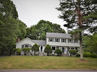 80 Hollytree Rd, Stoughton, MA 02072