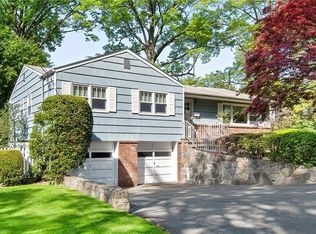 81 Bacon Pl, Yonkers, NY 10710