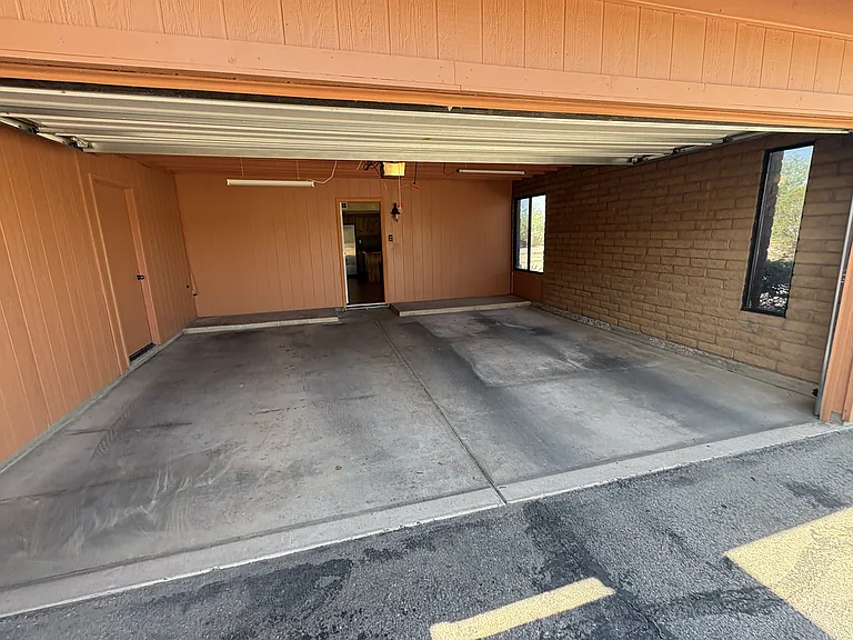 7000 N Penny Pl — Photo 41