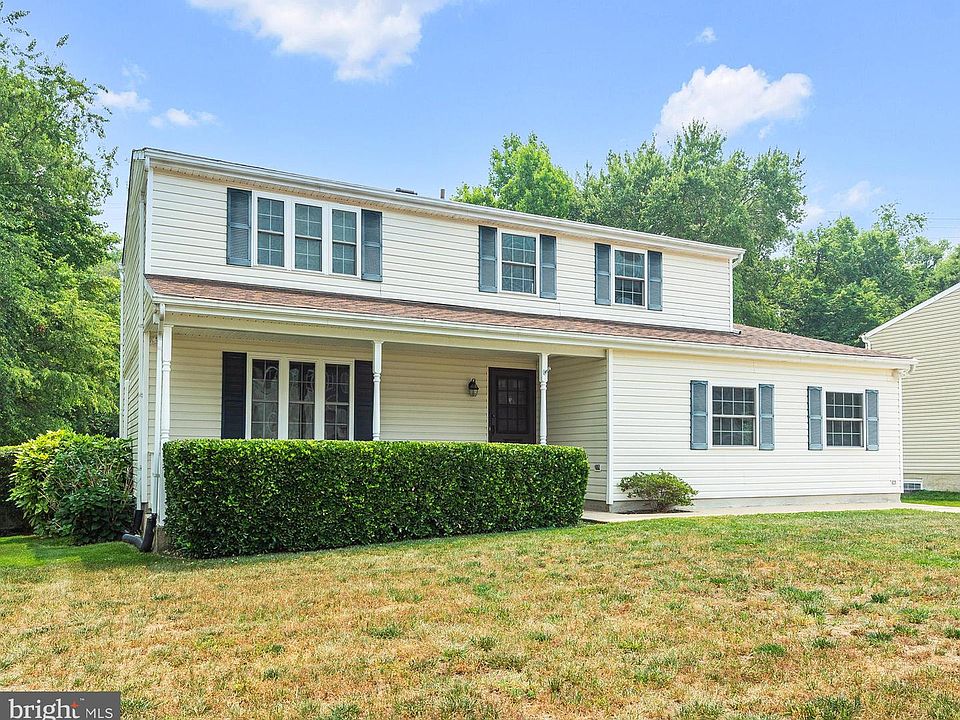 1st image of 777 Stinchcomb Rd