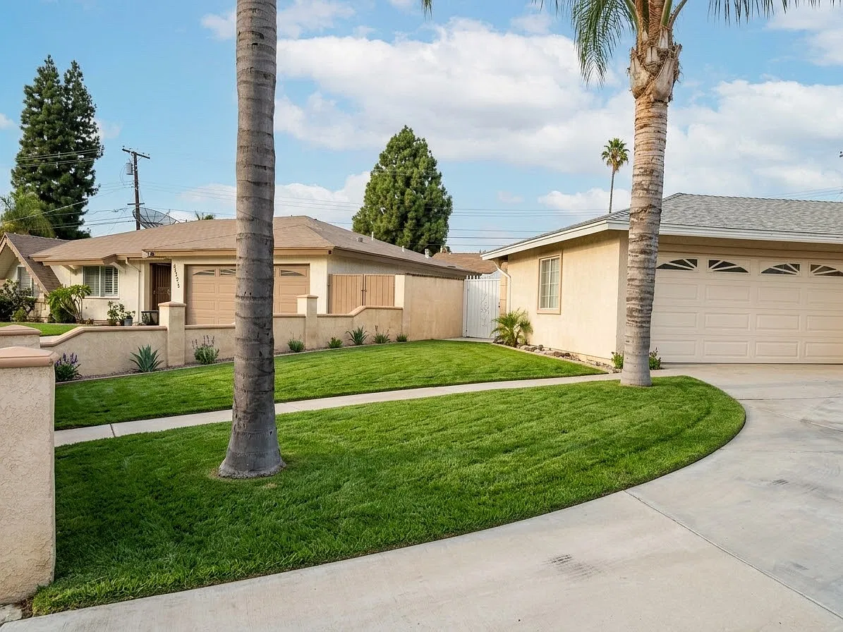 4 bed, 1800 sqft, $3,800 — Photo 2
