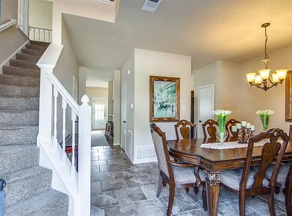 5th image of 4708 Bracken Dr