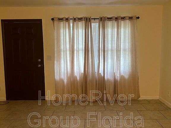 5th image of 4271 NW 21st Ave Unit D