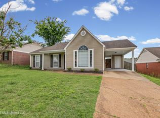 2563 Waverly Dr, Horn Lake, MS 38637