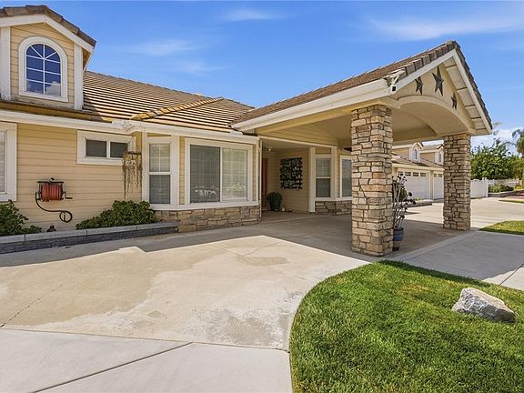 4th image of 28309 King Apache Cir