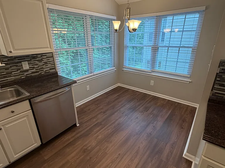 307 Tall Pines Ct #L — Photo 33