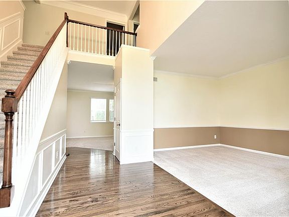 3rd image of 14279 Esprit Dr