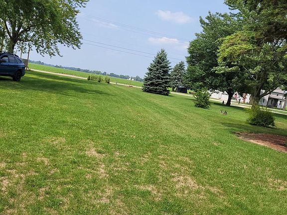 3rd image of 22859 Fawn River Rd