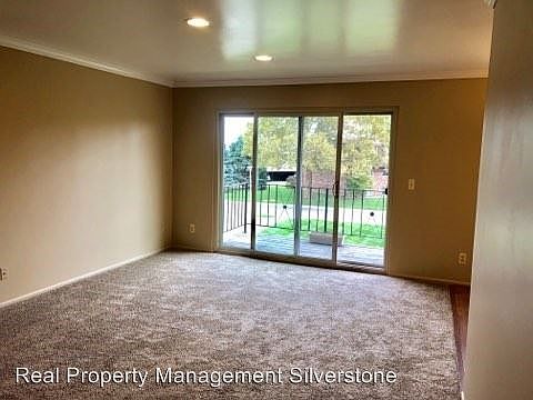3rd image of 533 Riviera Dr