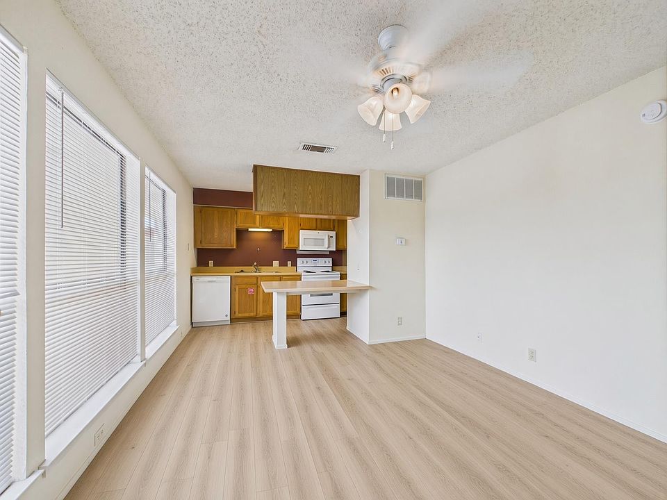 1st image of 3115 Helms St APT 301